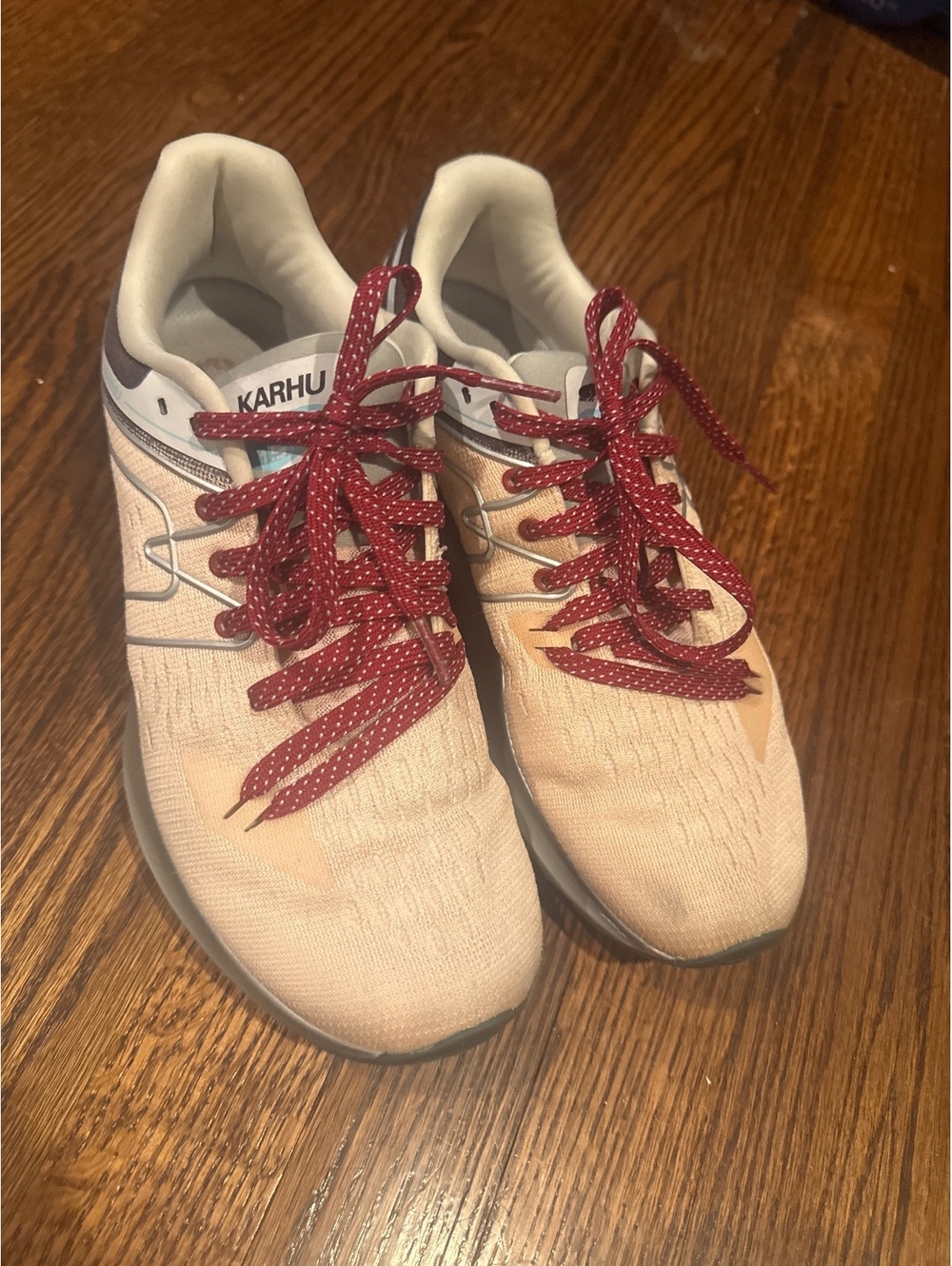 Karhu Synchron 1.5 Sneakers Size 9